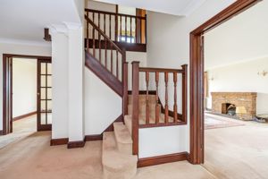 Photo 25- click for photo gallery